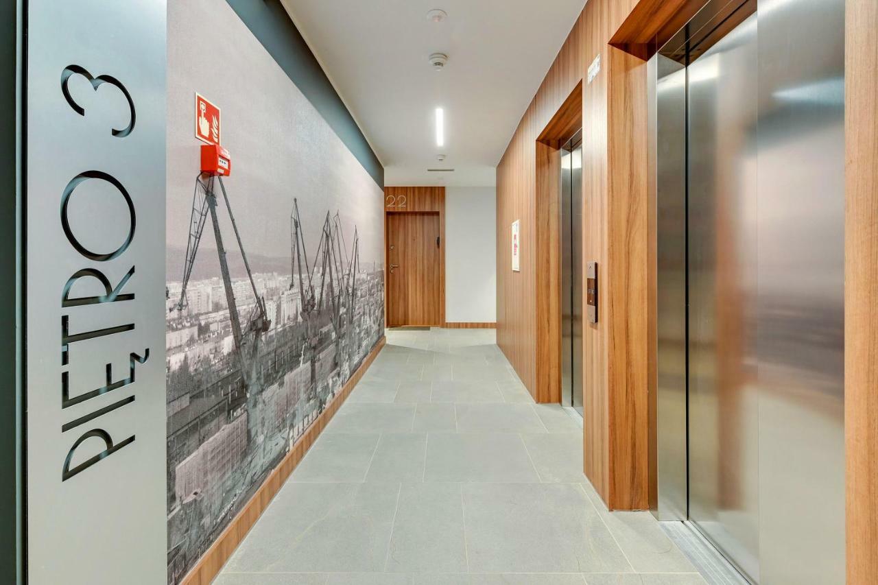 Via Apartments Deluxe Gdansk Ngoại thất bức ảnh